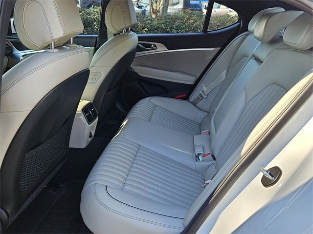 2023 Genesis G70 3.3T