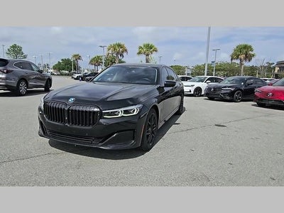 2022 BMW 7 Series 740i