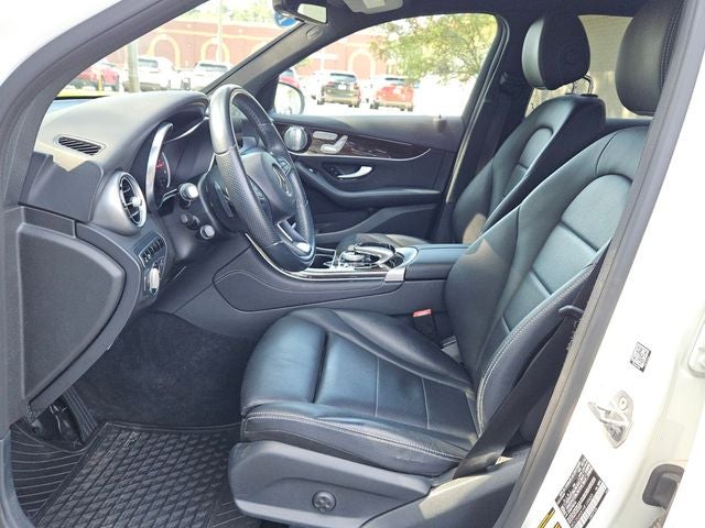 2017 Mercedes-Benz GLC GLC 300 4MATIC®