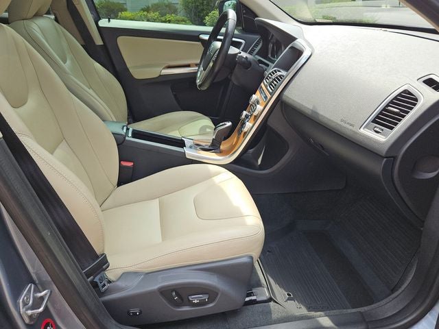 2017 Volvo XC60 T6 Inscription