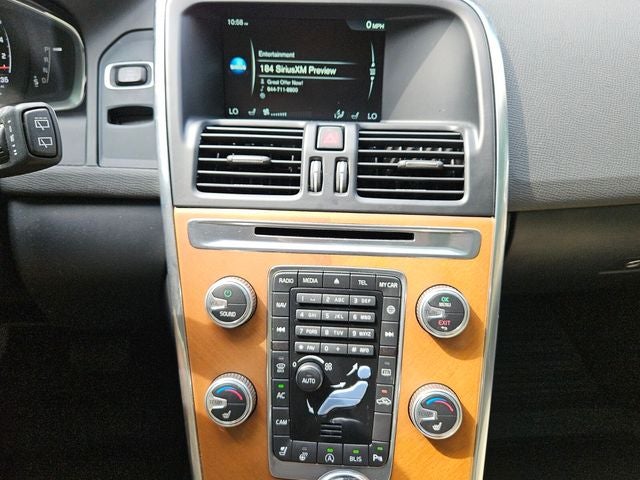 2017 Volvo XC60 T6 Inscription